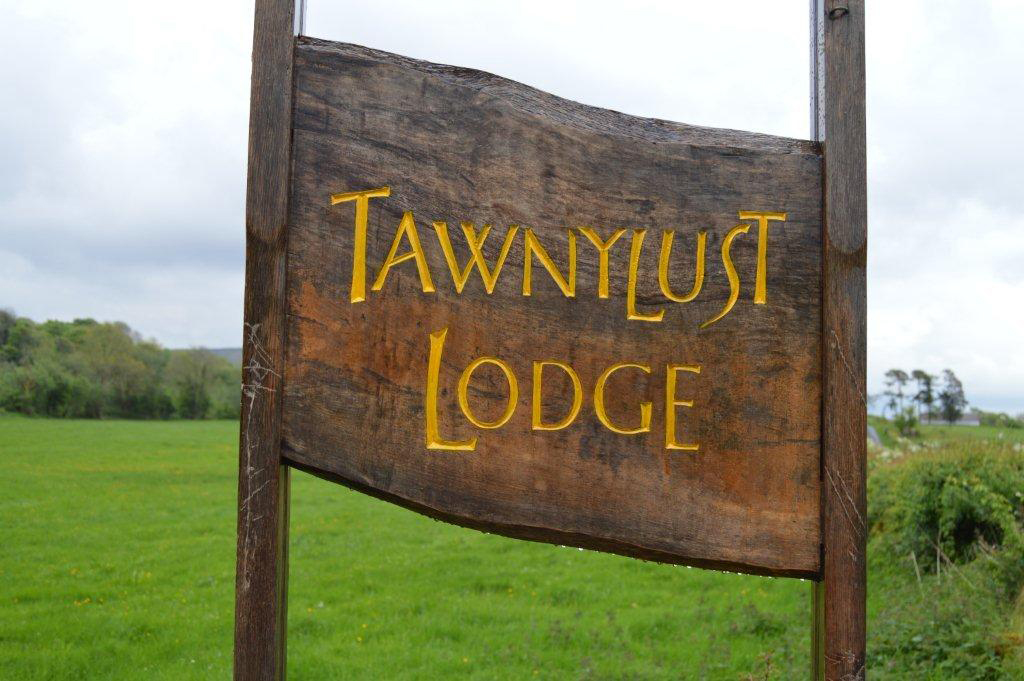 Tawnylusk B&B Sign